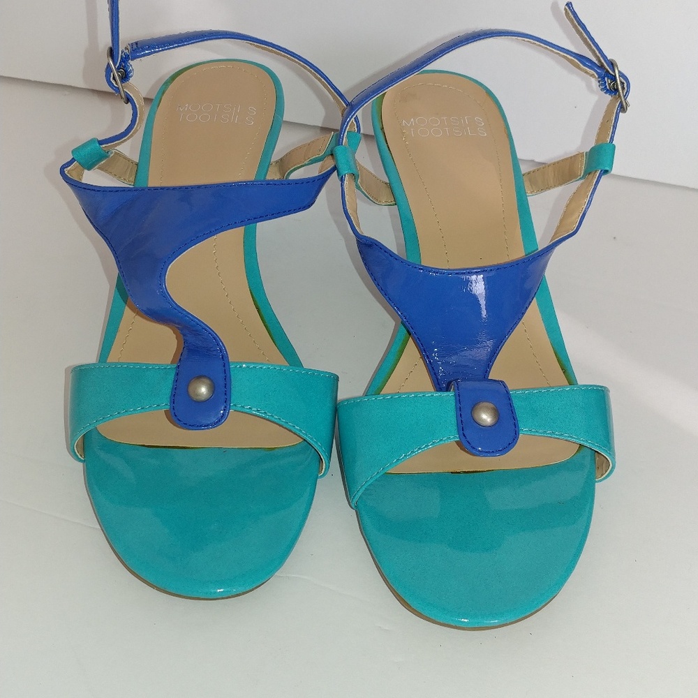 Mooties Tootsies Sz 8 Sandals 11-14-22